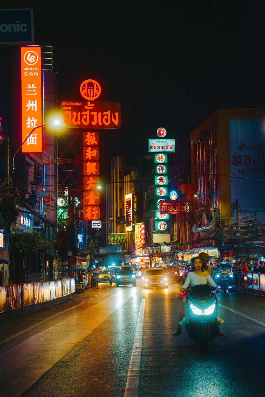 Description of vertical photo 2